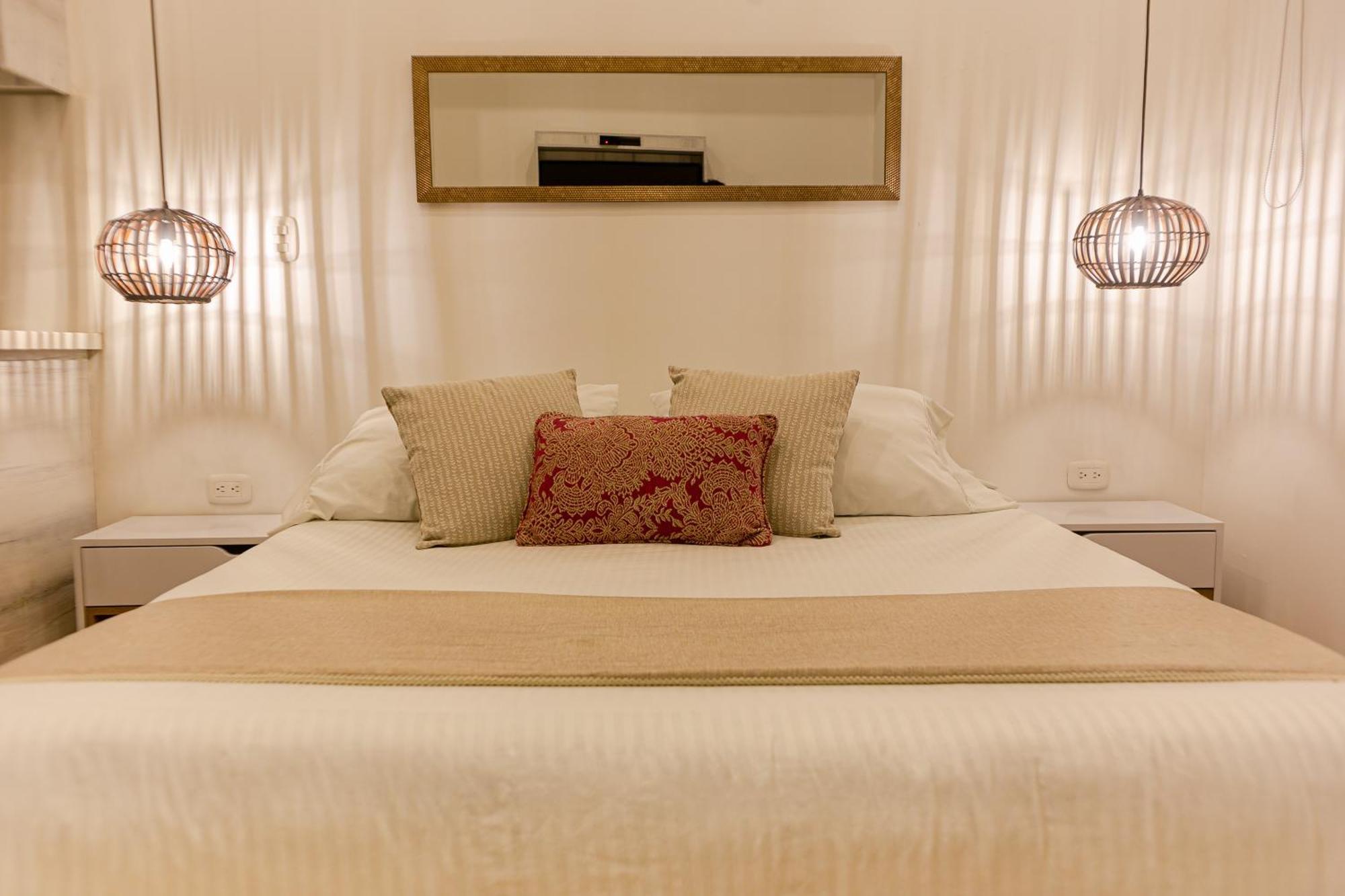 Cartagena Suites De Manga Bagian luar foto