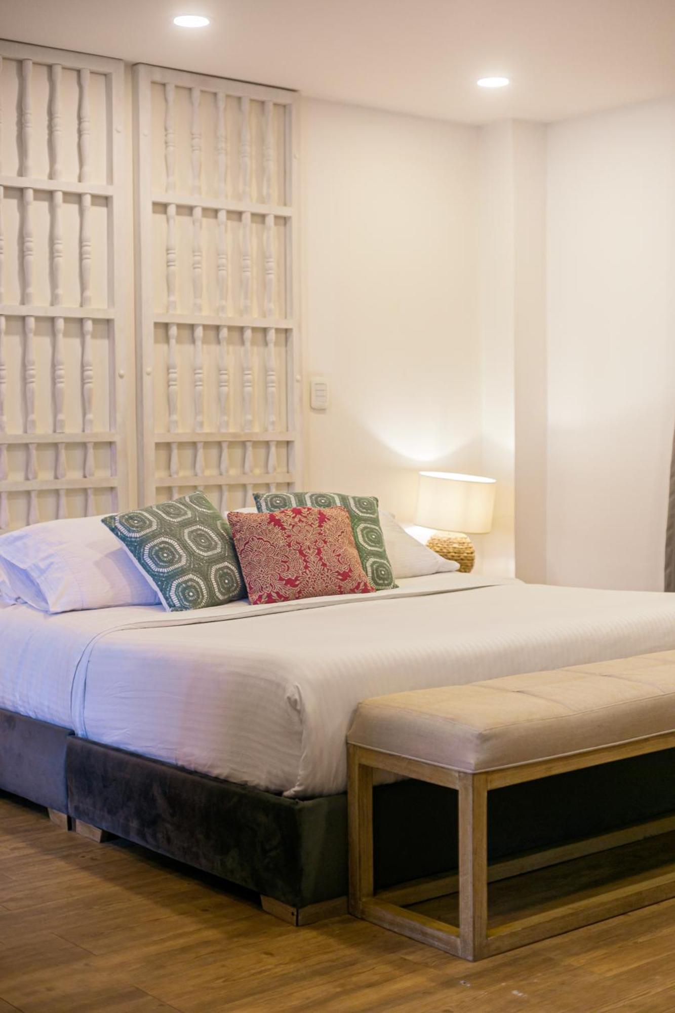 Cartagena Suites De Manga Bagian luar foto