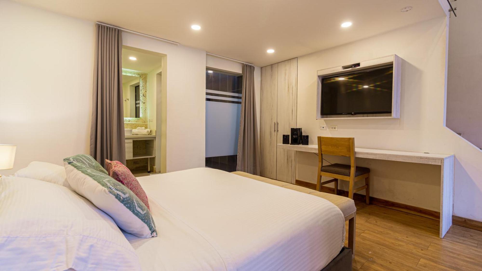 Cartagena Suites De Manga Bagian luar foto